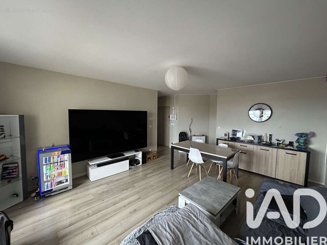 Photo 2 - Appartement à CHATEAUROUX