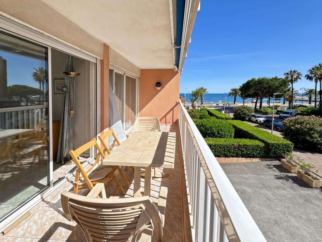 Appartement à FREJUS