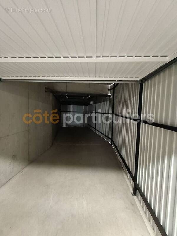 Parking à PUILBOREAU