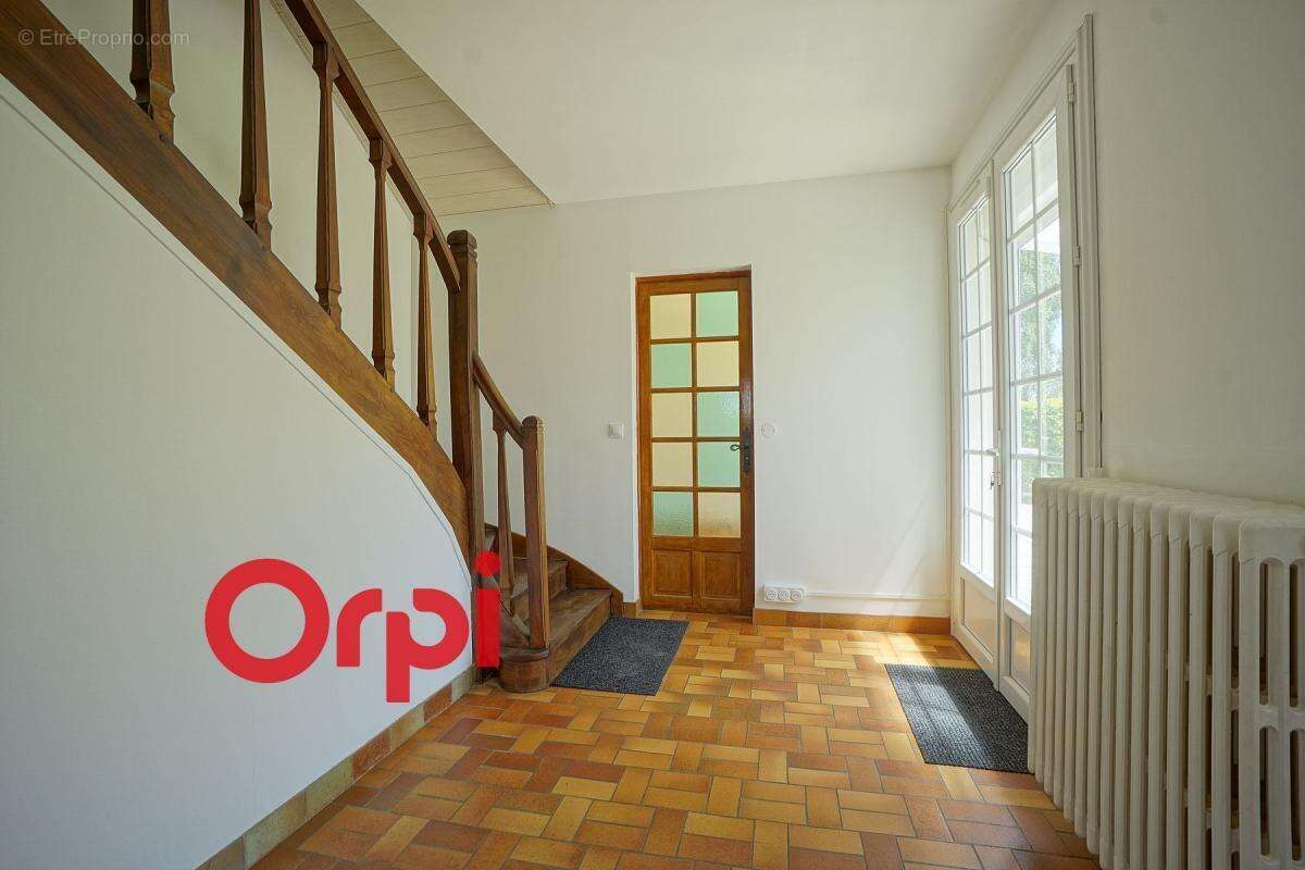 Maison à BERNAY