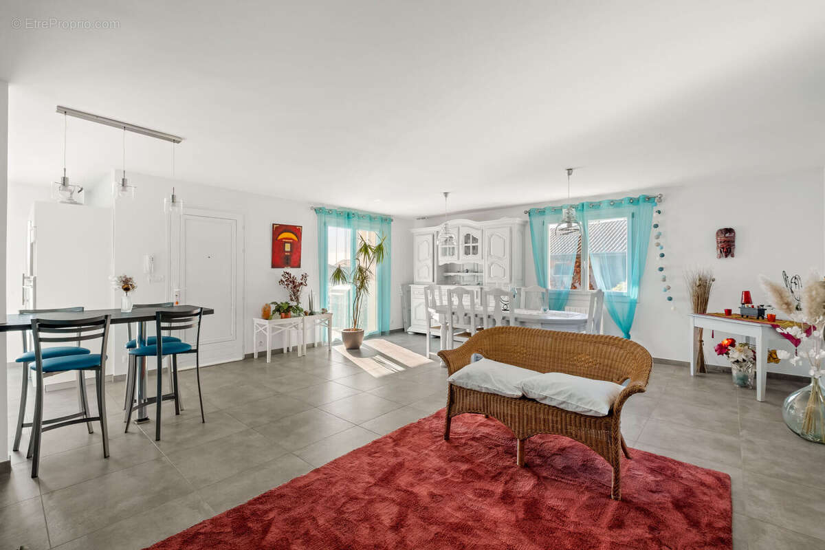 Photo 4 - Maison à LUZINAY