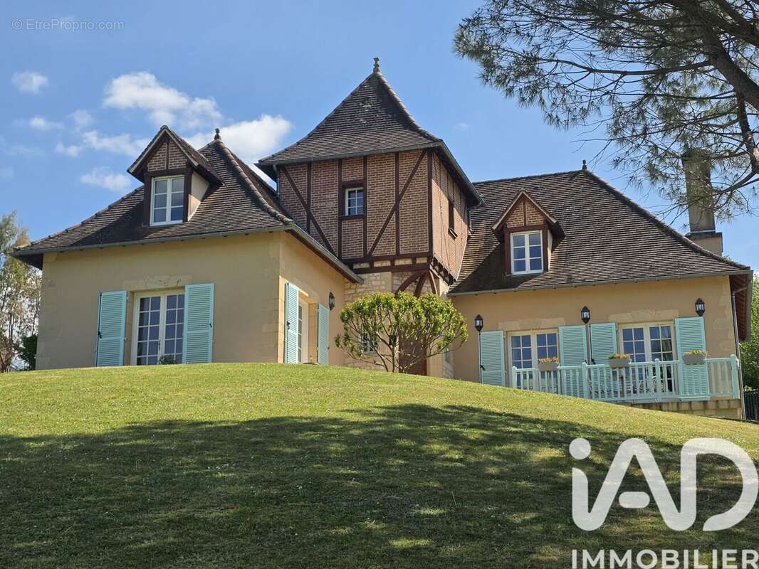 Photo 2 - Maison à SAINT-CERE