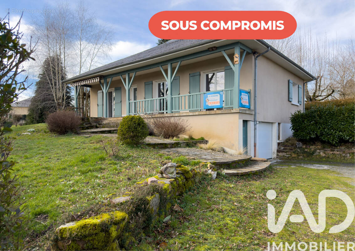 Photo 1 - Maison à BARAQUEVILLE