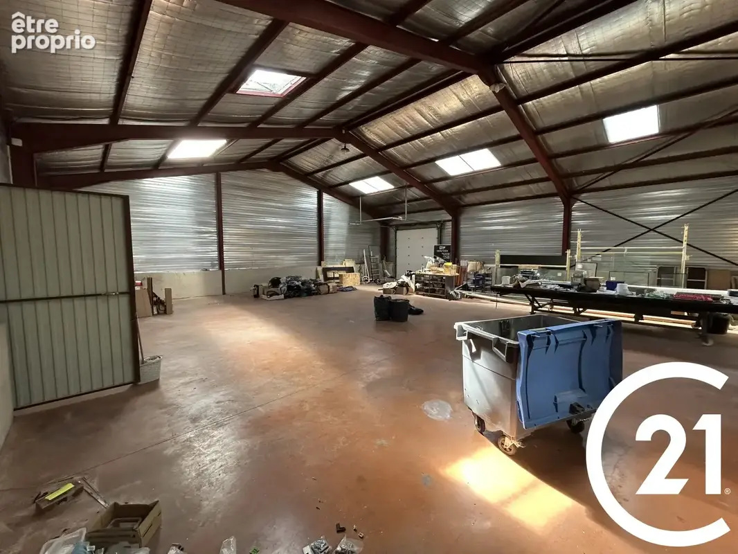 Commerce 300 m² à vendre à Portes-Les-Valence (26800) - photo 3