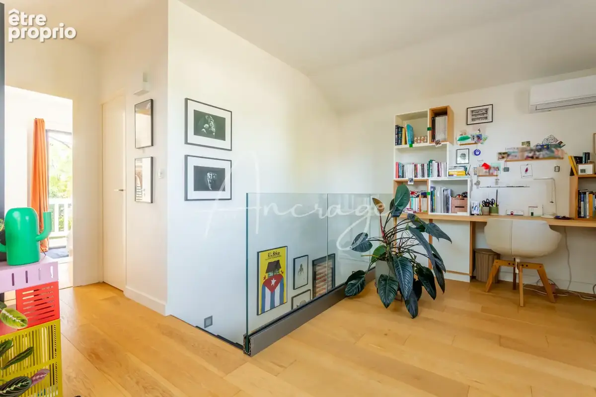Maison contemporaine de 193 m2 habitables sur une parcelle de 1 176 m2 avec piscine - photo 20