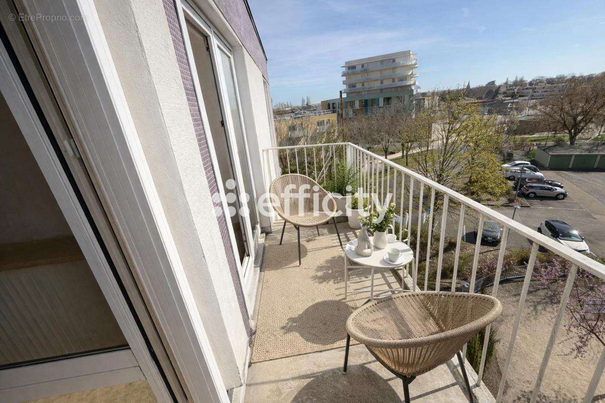 Appartement à QUETIGNY