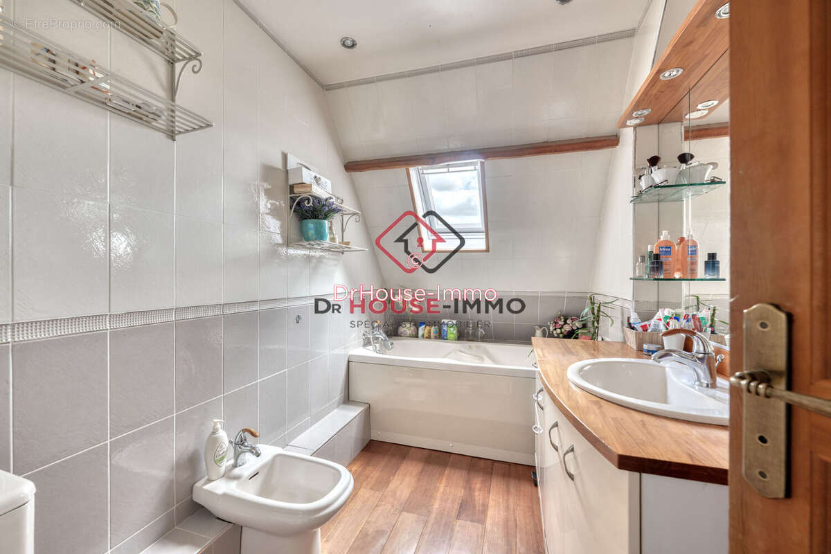 Maison à GOURNAY-SUR-MARNE