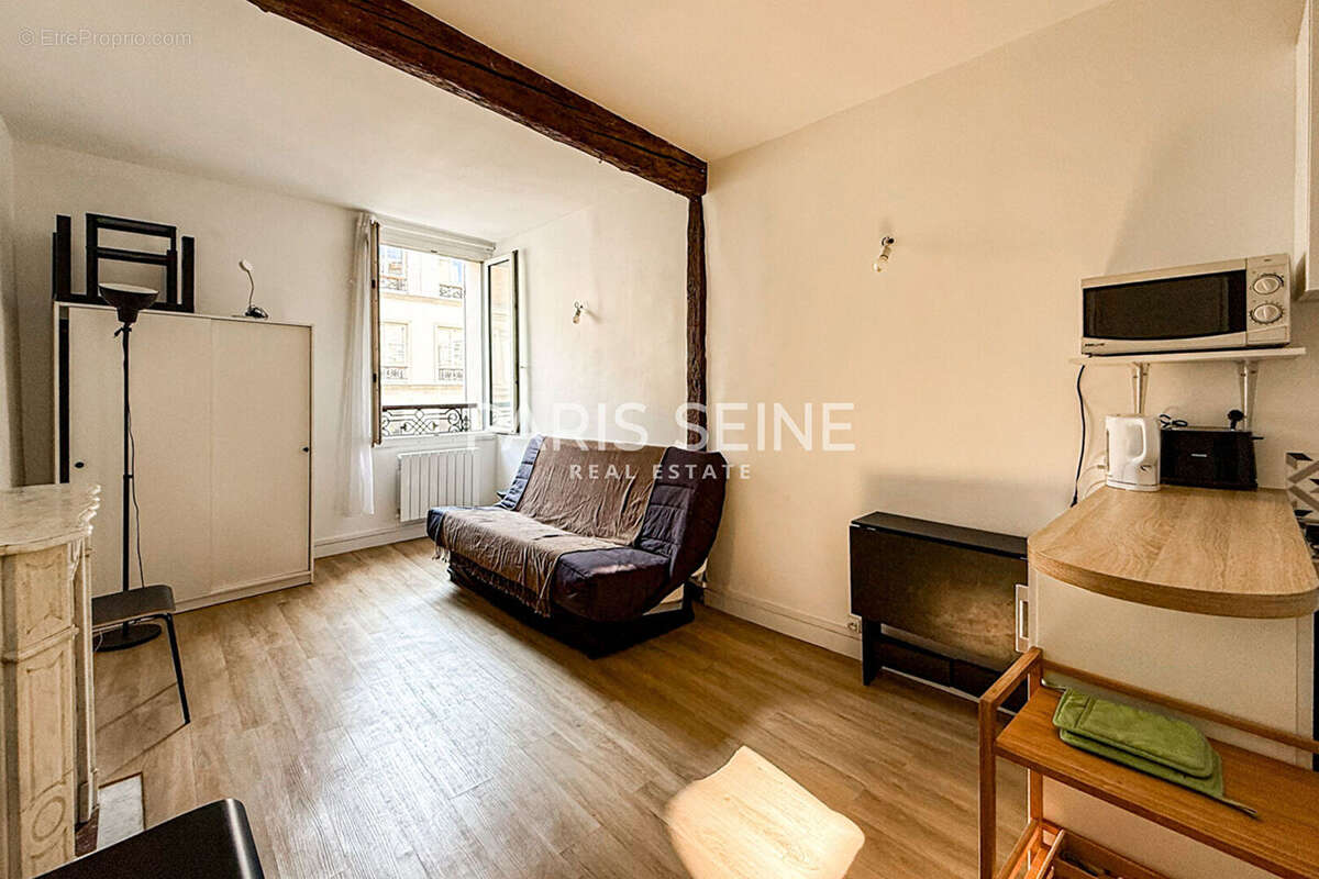 Appartement à PARIS-6E