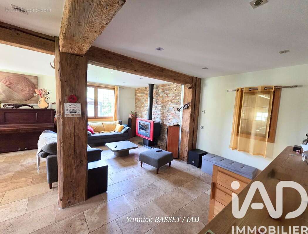 Photo 2 - Maison à LA ROCHETTE