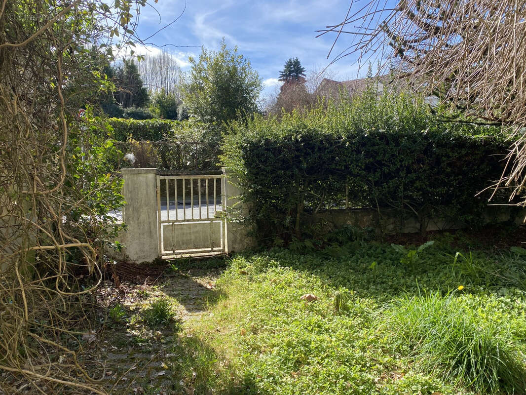 Maison à ARNAC-POMPADOUR