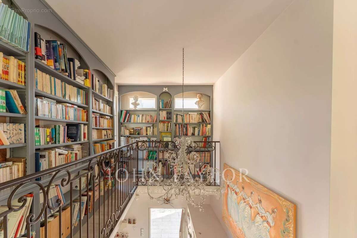 Maison à BOUC-BEL-AIR