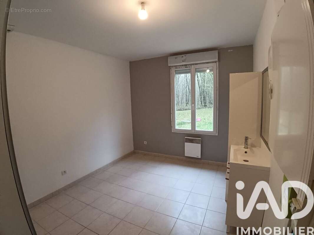 Photo 9 - Maison à SAINT-FARGEAU