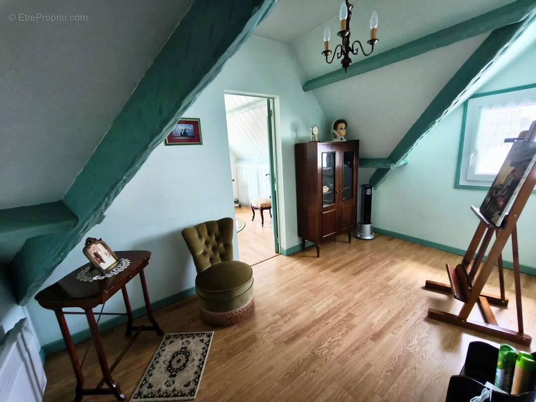 Maison à PARTHENAY