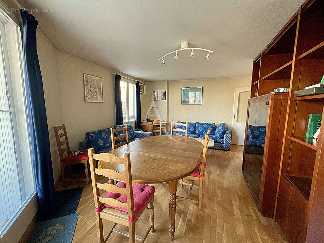 Appartement à GIF-SUR-YVETTE