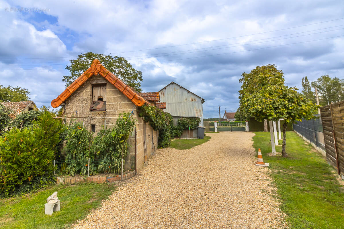 Maison à CHABRIS
