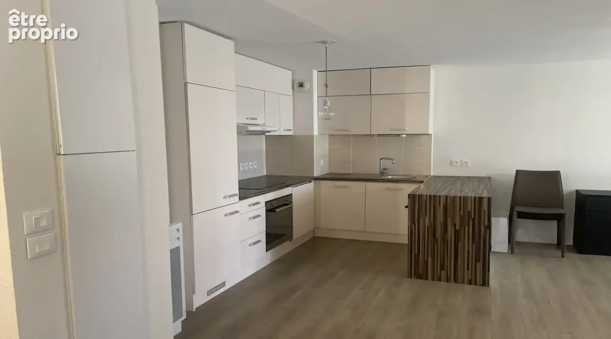Sète, centre ville, appartement T2 de 60m2 avec terrasse, - photo 3