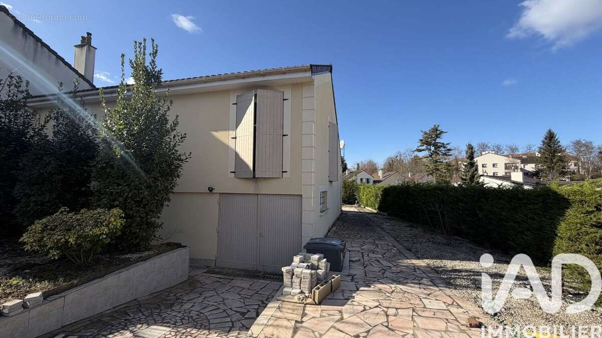 Photo 7 - Maison à LUZARCHES