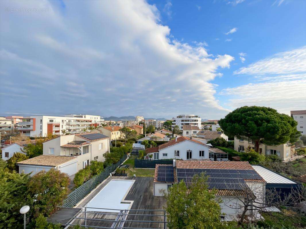 Appartement à FREJUS