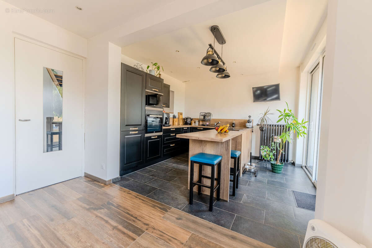 Maison individuelle renovee ! - photo 6