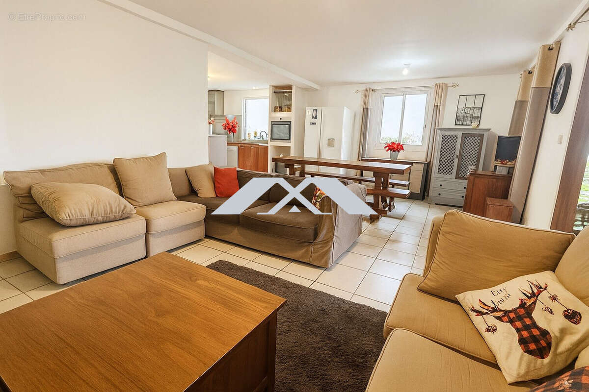 Maison à SAINT-DENIS