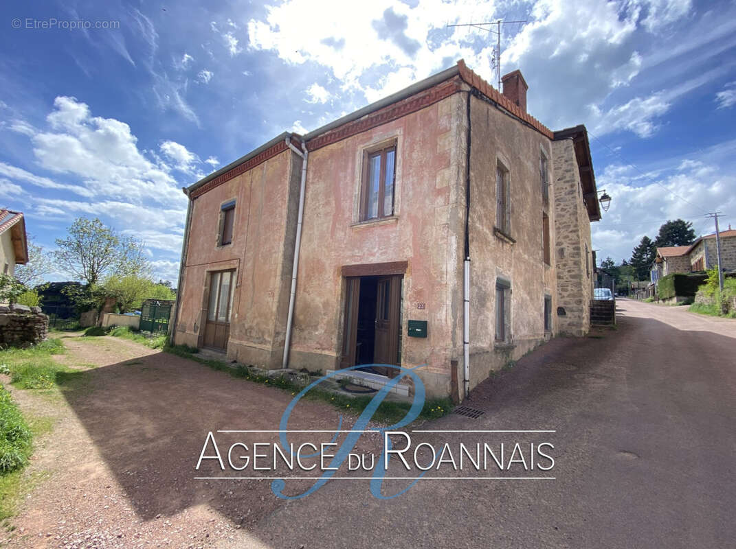 Maison à AMBIERLE