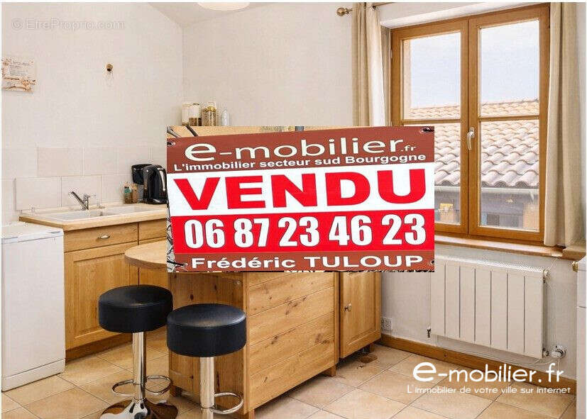 Appartement à CHARLIEU