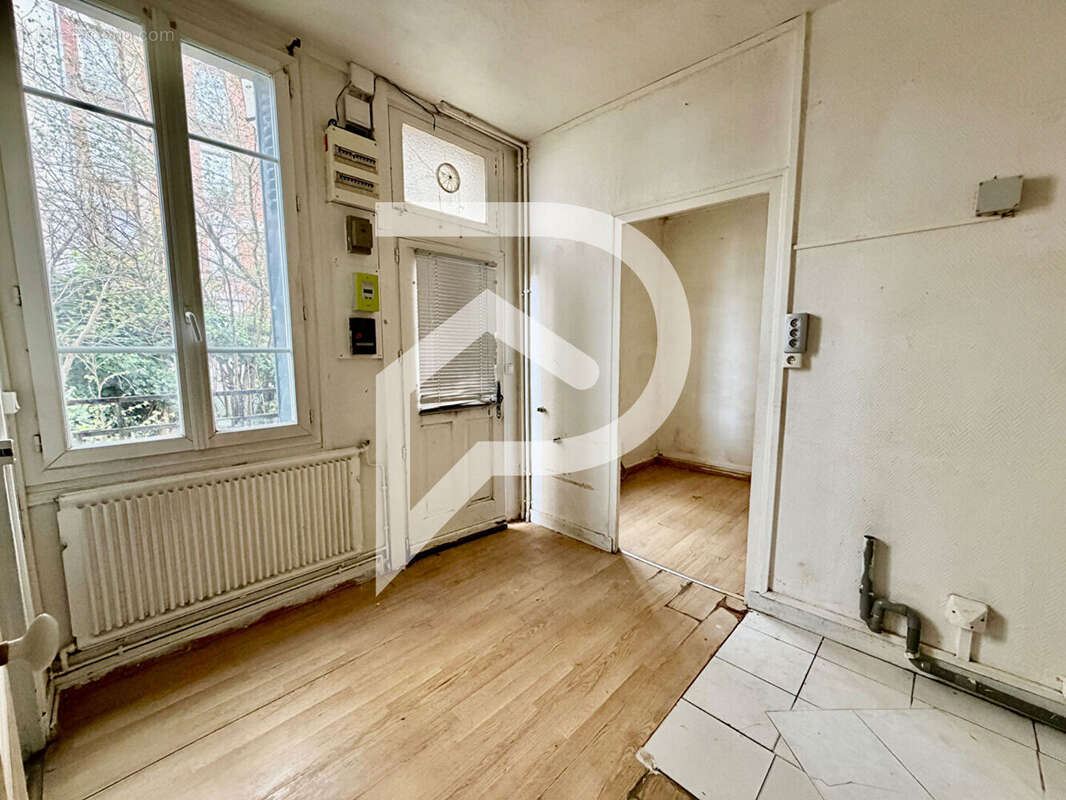 Maison Groslay 4 pièce(s) 38.28 m2 - photo 2