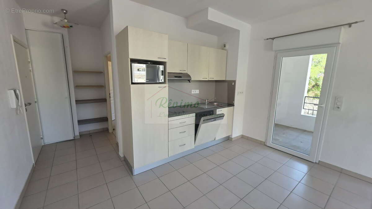 Appartement à JUVIGNAC