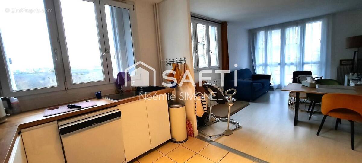 Photo 1 - Appartement à CHILLY-MAZARIN