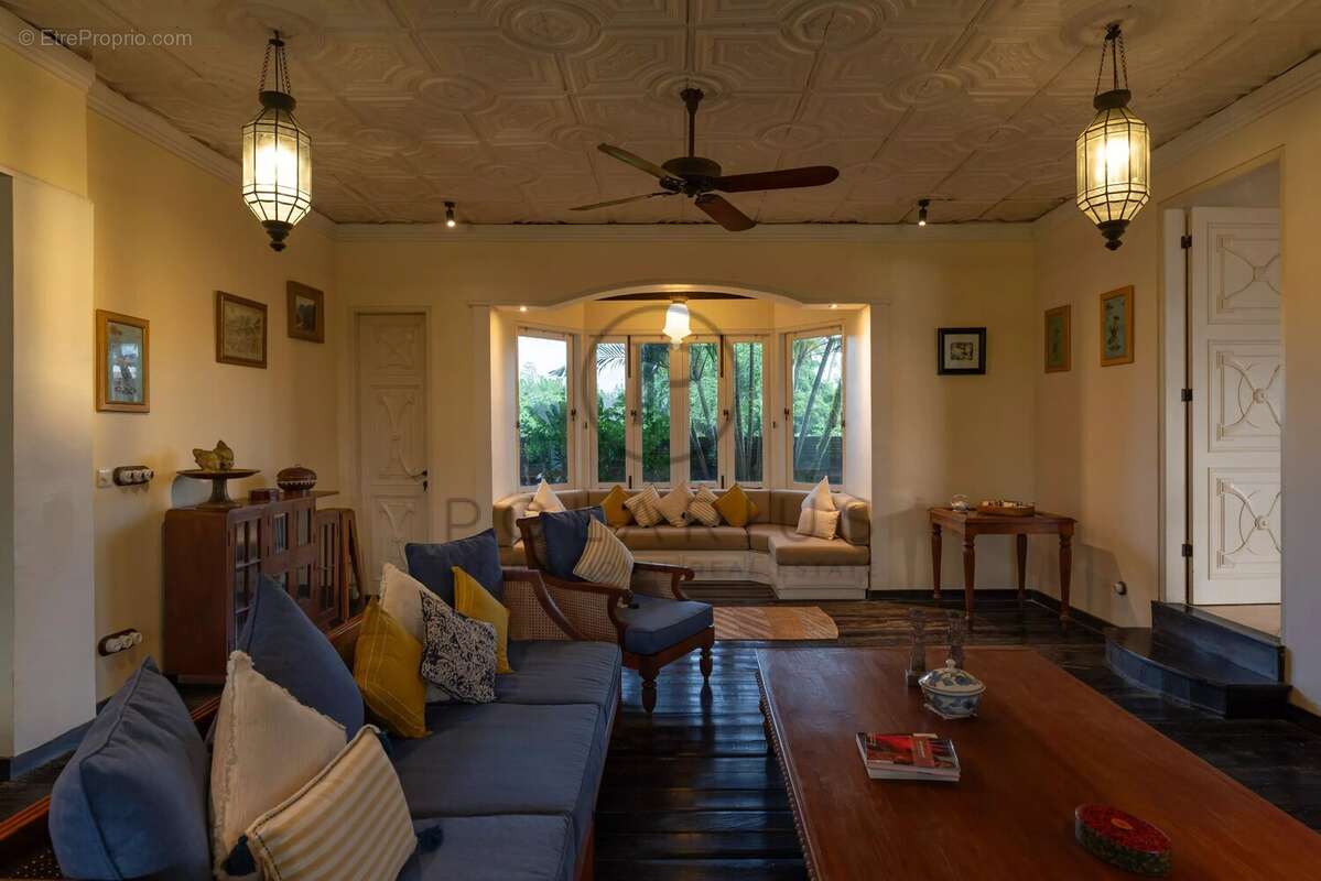 Domaine Colonial de Luxe Intemporel  Rare Résidence Familiale en Pleine Propriété près de Canggu, Bali - photo 34
