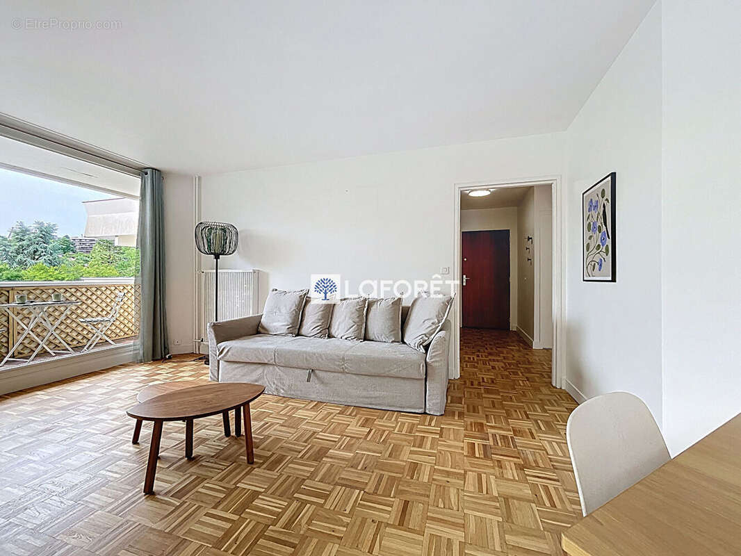 Magnifique Appartement Saint Germain En Laye 3 pièces 71m2 , Vendu meublé - photo 4