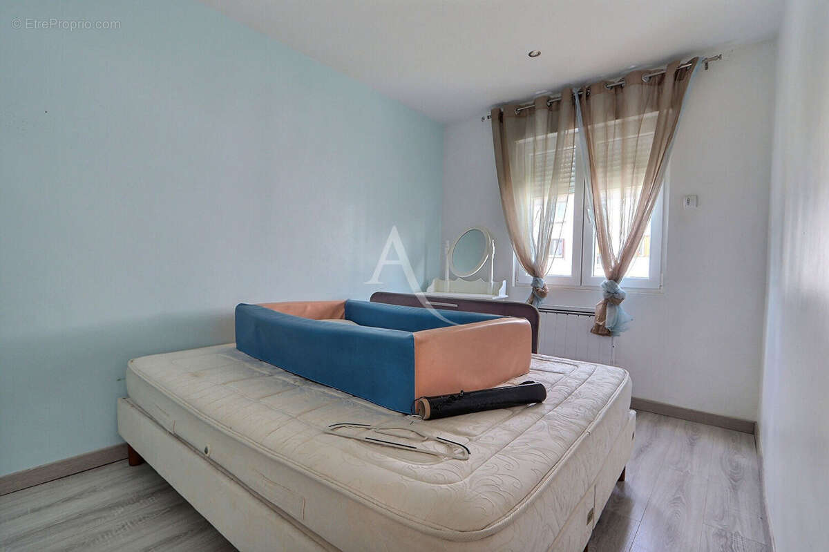 Appartement à LE BLANC-MESNIL