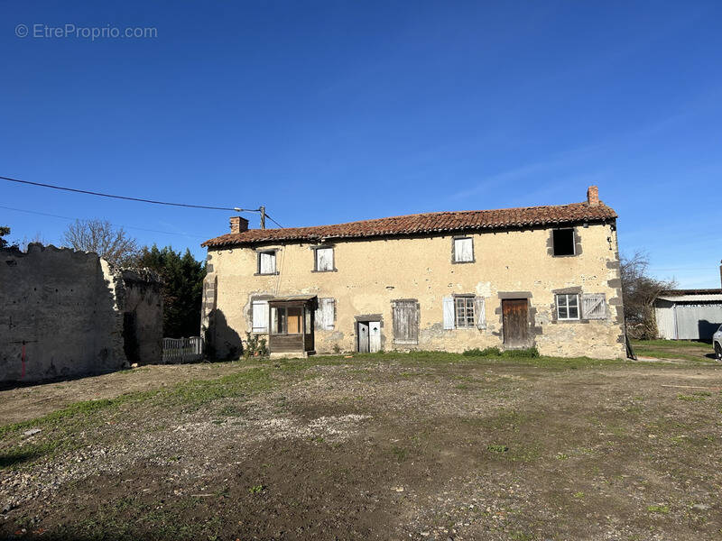 Maison à SAINT-IGNAT