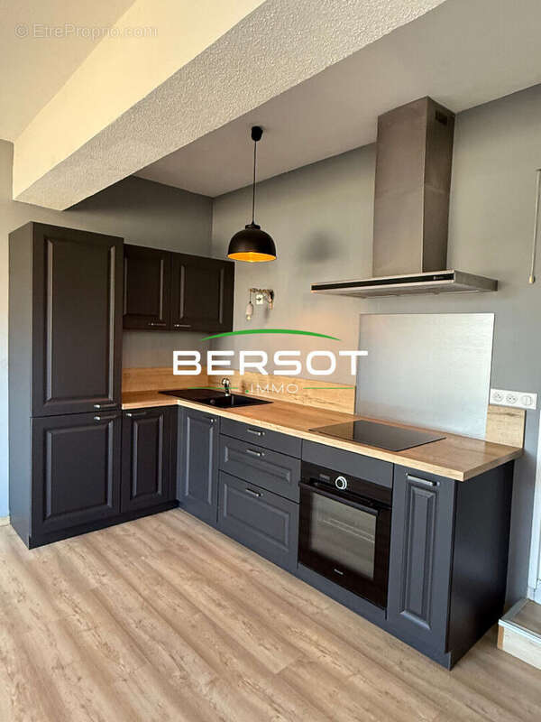 Appartement à ARC-SOUS-CICON