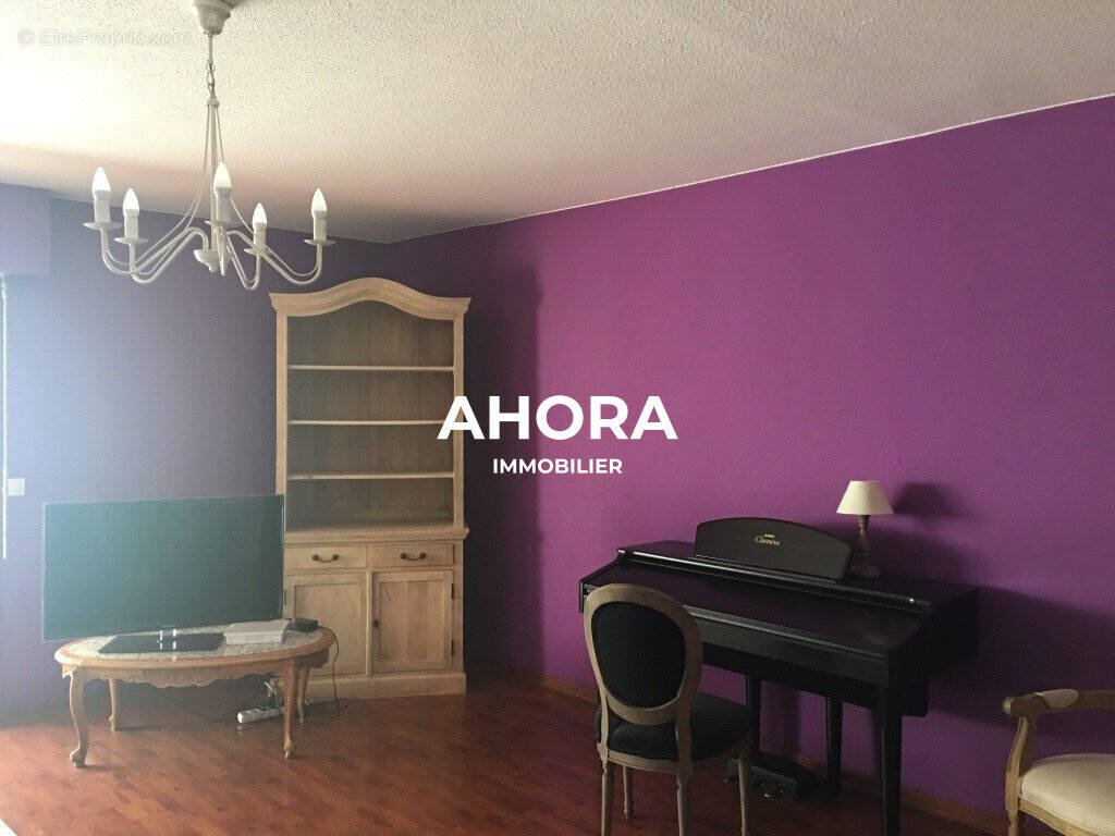 Appartement à MARSEILLE-9E