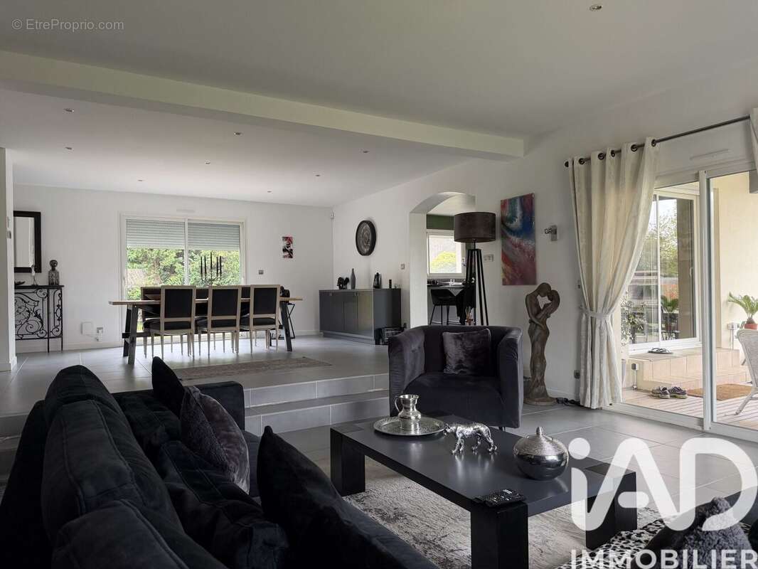 Photo 3 - Maison à PARENTIS-EN-BORN