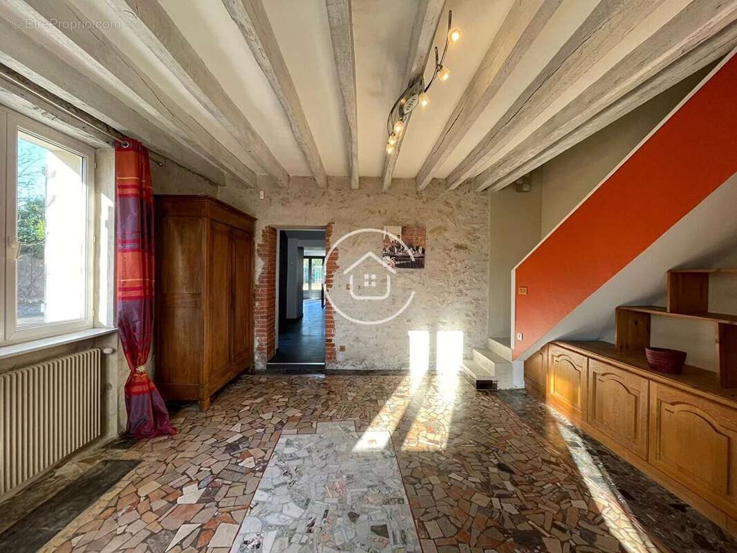 BLOIS VIENNE - MAISON - 3 chambres - 158 m² - photo 5