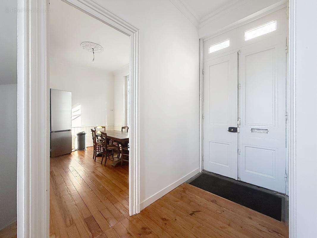 Maison à LA ROCHELLE