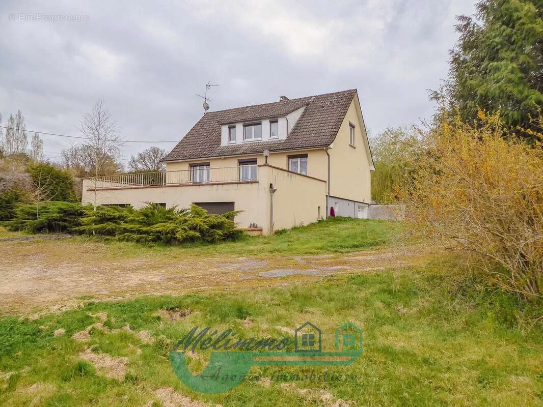 Maison 230 m² à Saint-Sauveur-En-Puisaye  - photo 7