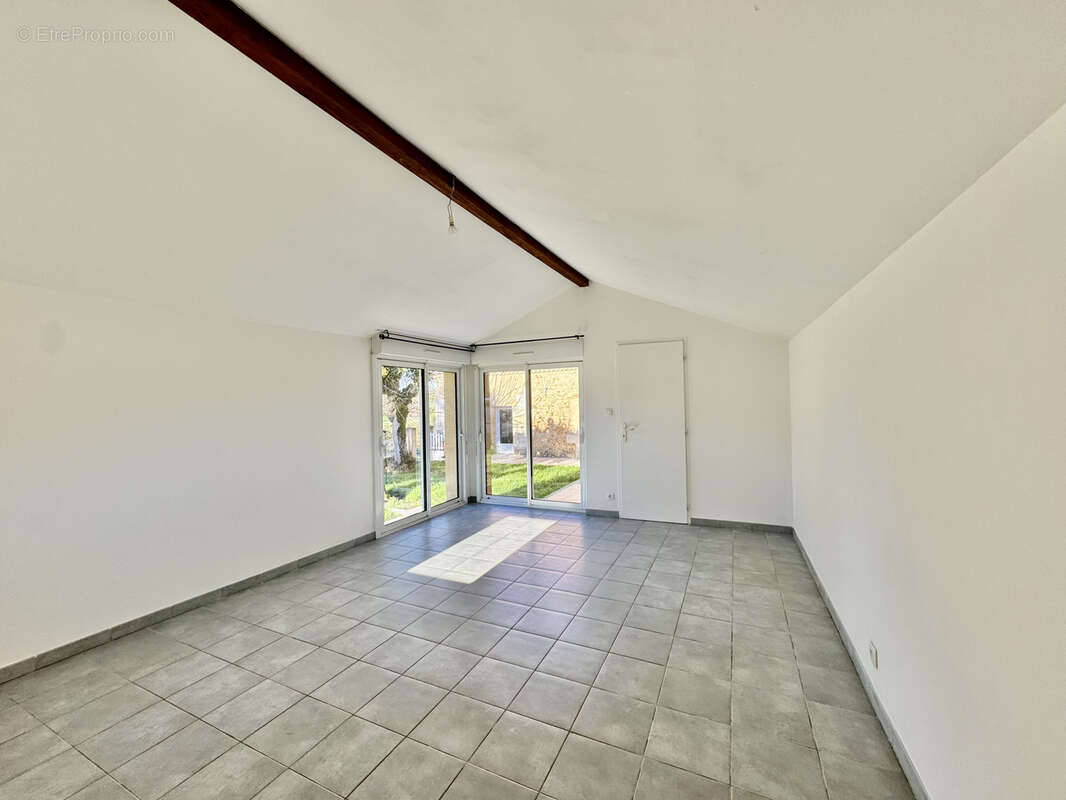 Maison à MOULEYDIER