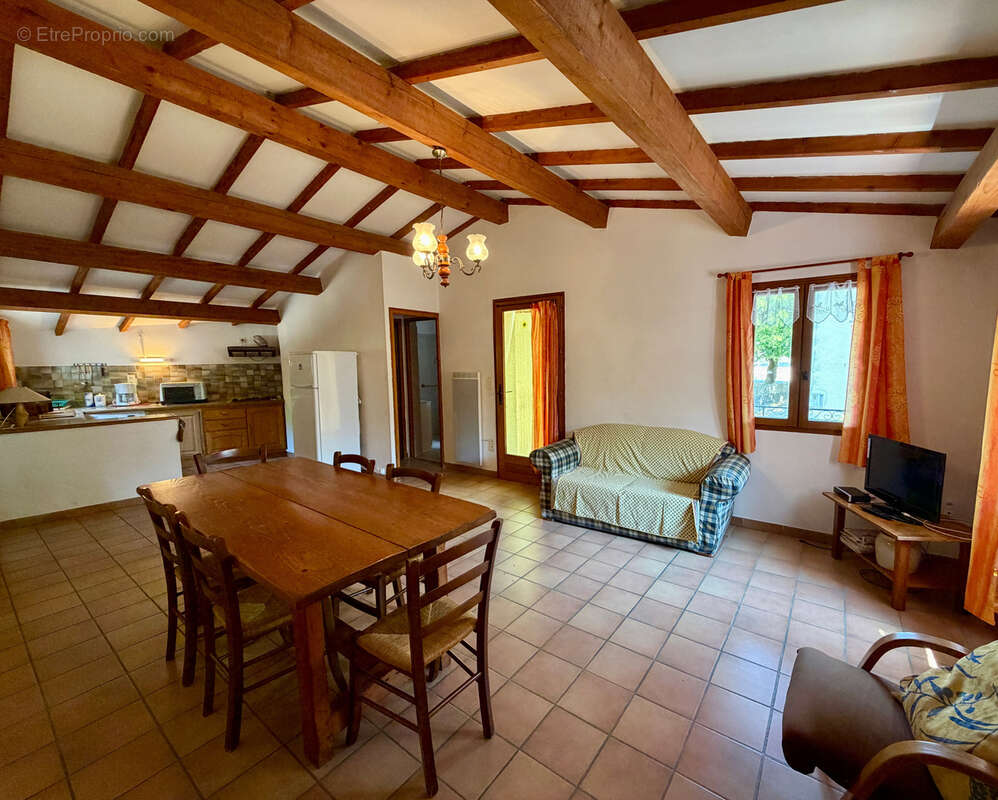 Region baronnies - ensemble immobilier avec commerce et appartement - photo 12