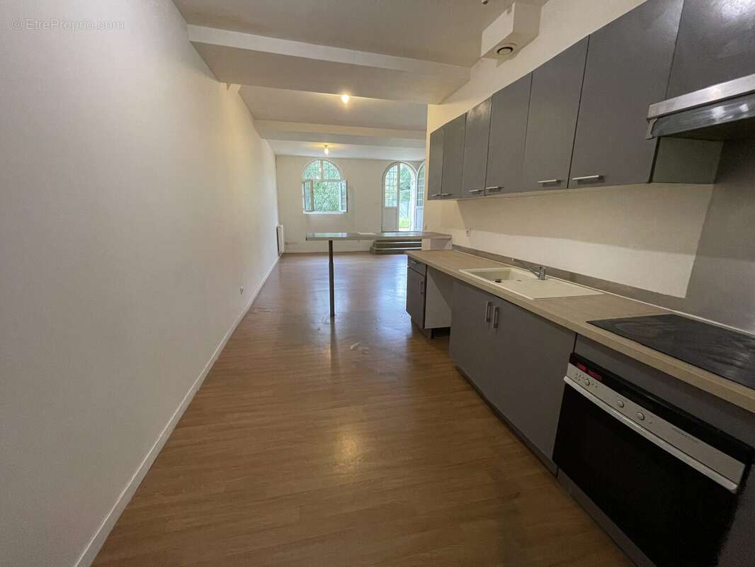 Appartement à CARBON-BLANC