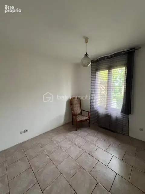 Maison familiale avec studio indépendant et double garage — Gisors - photo 5