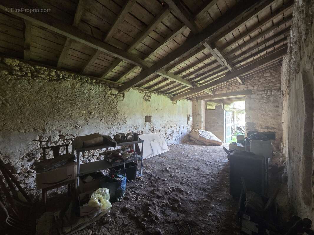 Maison à CHATEAUNEUF-SUR-CHARENTE