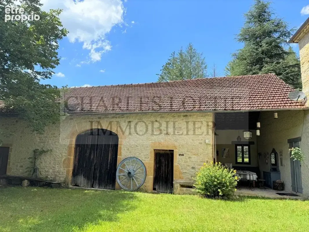Maison, grange et piscine sur 1,2 ha en Bouriane - photo 6