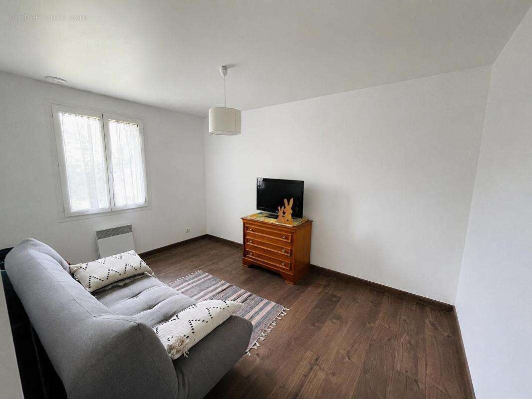 Maison à NEUILLY-EN-THELLE
