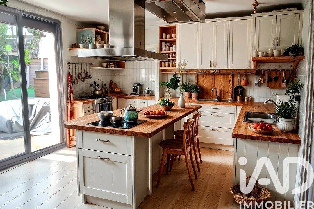 Photo 1 - Maison à BRIE-ET-ANGONNES