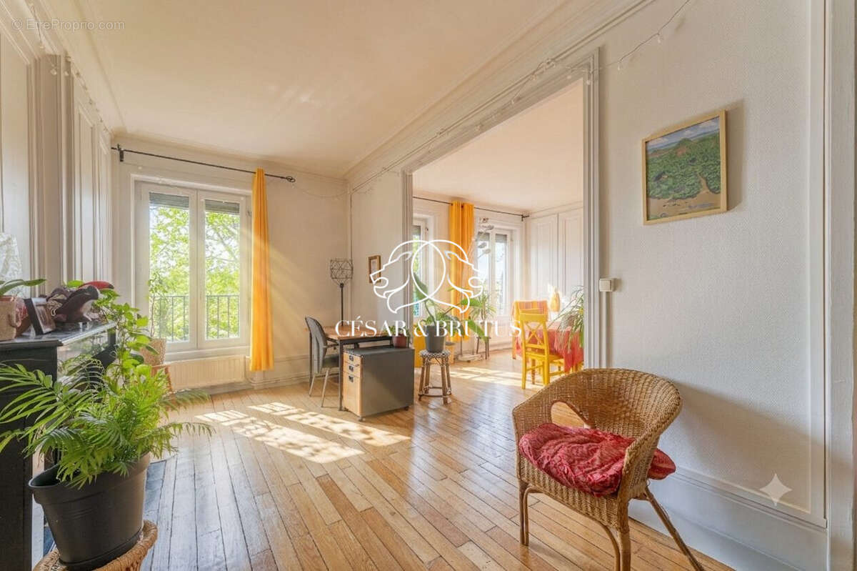 Appartement à LYON-7E