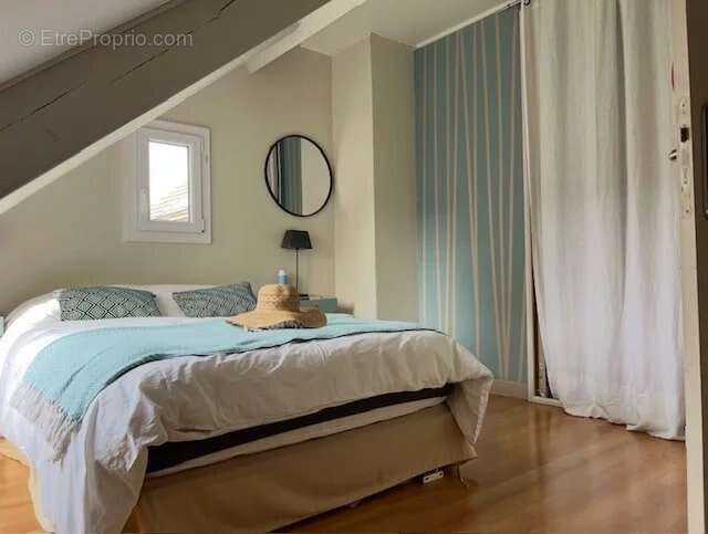 Maison à CHATEAUFORT