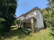 Maison à LAROQUE-DES-ARCS